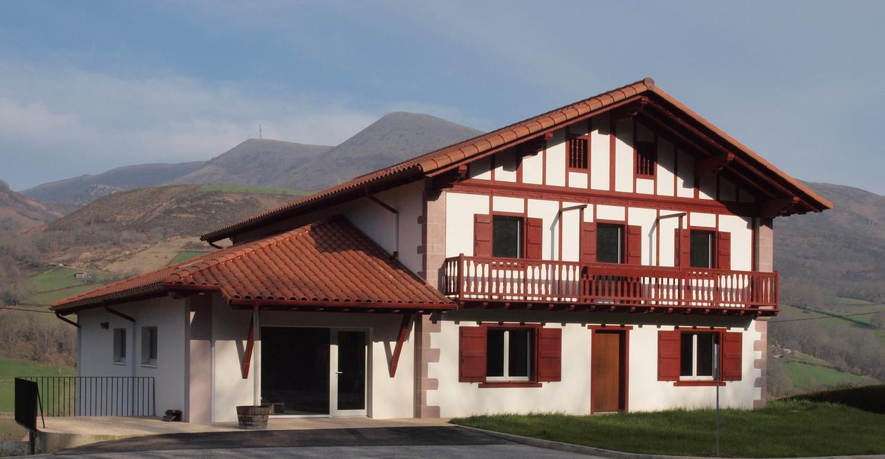 Mendialdea Amaiur Baztan Appartement Maya del Baztán Buitenkant foto